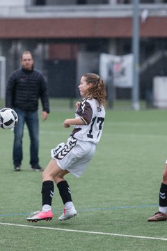 Bild 46 - B-Juniorinnen FC St.Pauli . Braedstrup IF : Ergebnis: 4:1